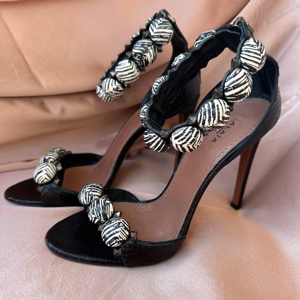 ALAÏA BOMBE HEEL SANDALS IN SNAKESKIN BLACK&WHITE SIZE 8 - BRAND NEW WITHOUT BOX